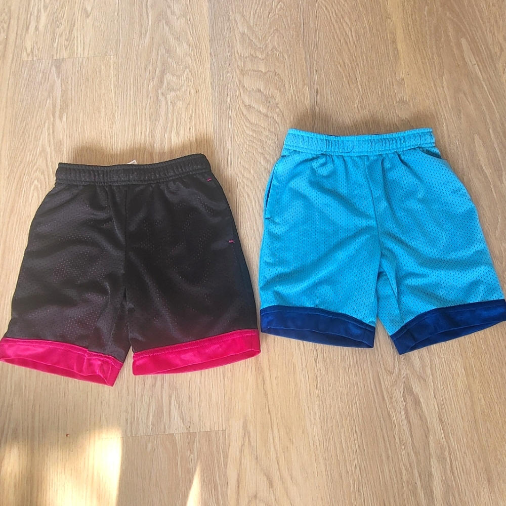 ATHLETIC WORKS boy shorts set.